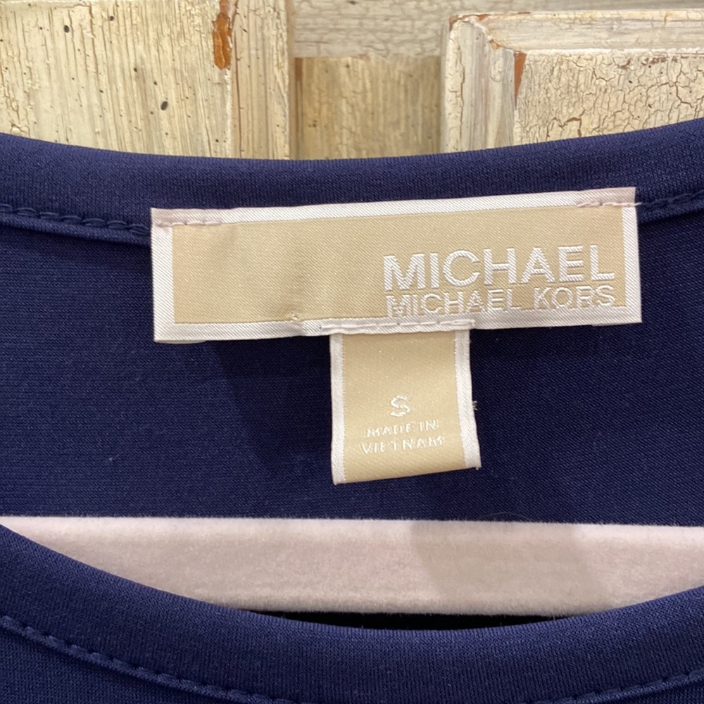Micheal Kors Sleeveless Dress - Picture 4 of 7